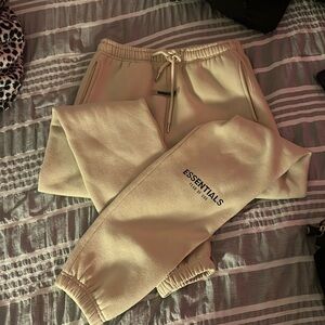 Essentials fear of god sweats